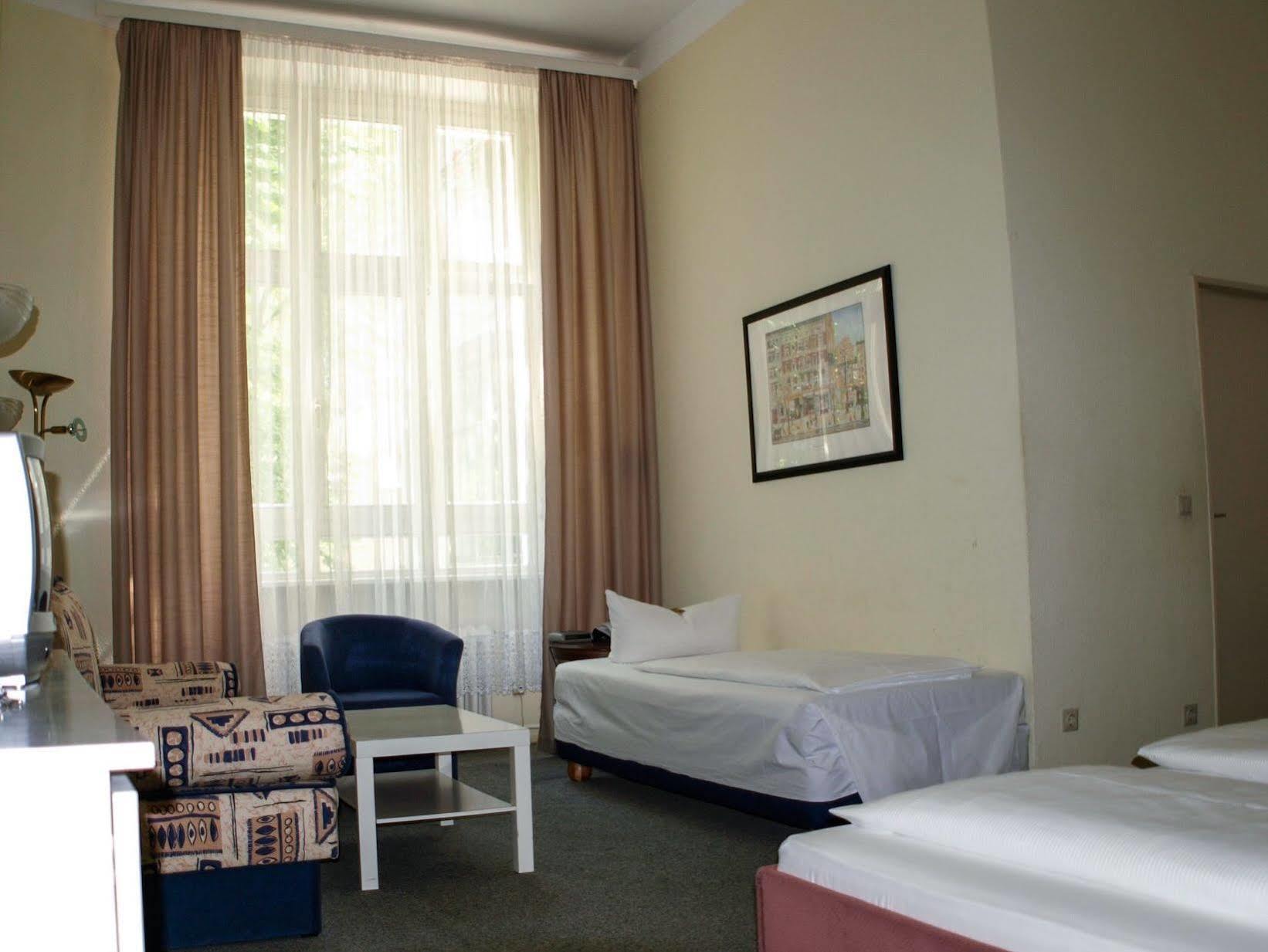 ברלין Midi Inn City West Am Ku'Damm מראה חיצוני תמונה