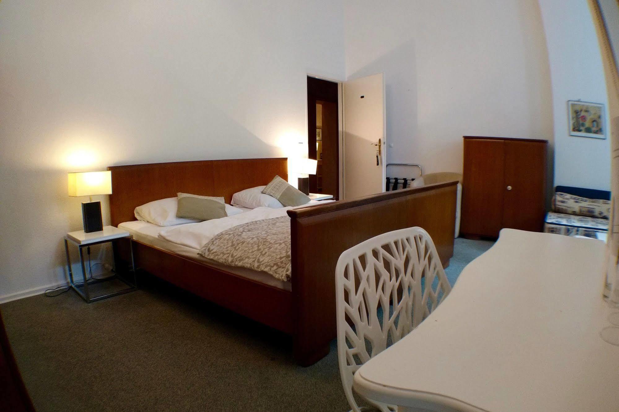 ברלין Midi Inn City West Am Ku'Damm מראה חיצוני תמונה