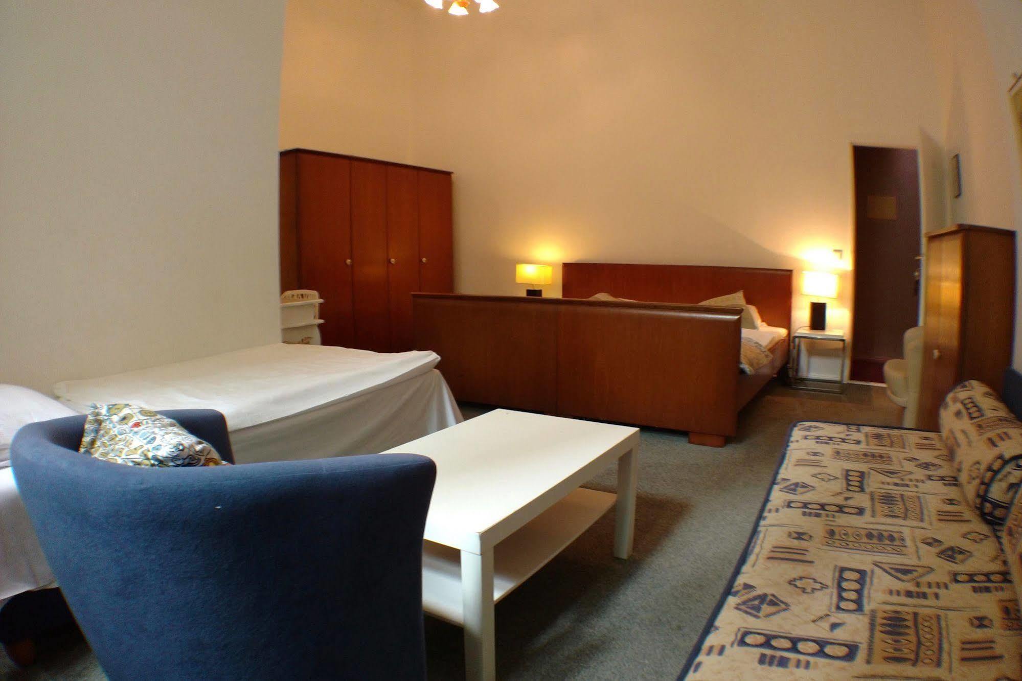 ברלין Midi Inn City West Am Ku'Damm מראה חיצוני תמונה